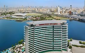 فندق كراون بلازا دبي فيستيفال سيتي